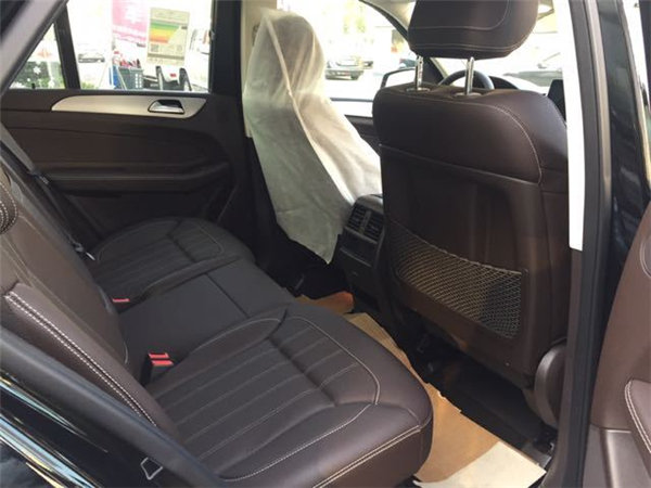 2018款奔驰GLE400 都市豪华越野领衔让利-图10