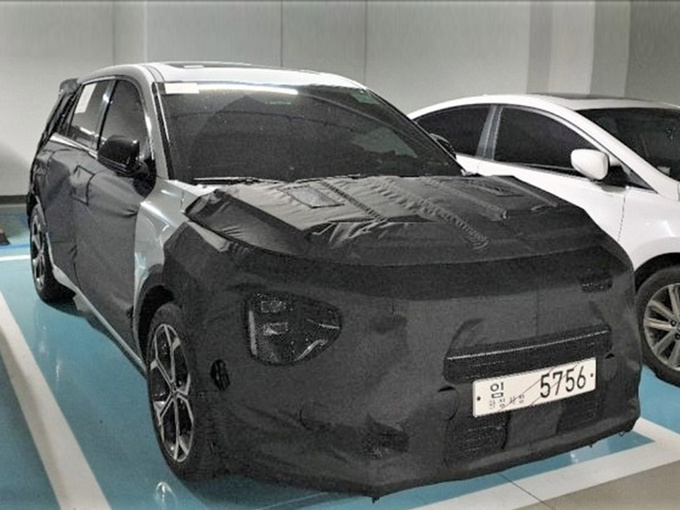 起亚全新 Niro谍照提供多款动力最快年底亮相-图1