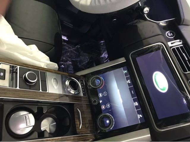 18款路虎揽胜行政版 全地形越野底价提车-图6