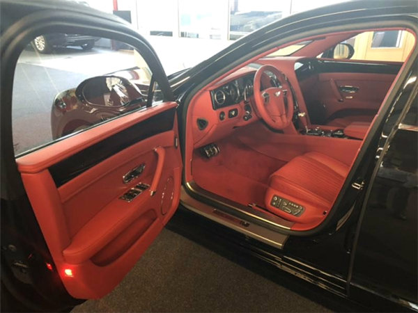 2018款宾利飞驰V8S津港购车 惊喜优惠多-图7