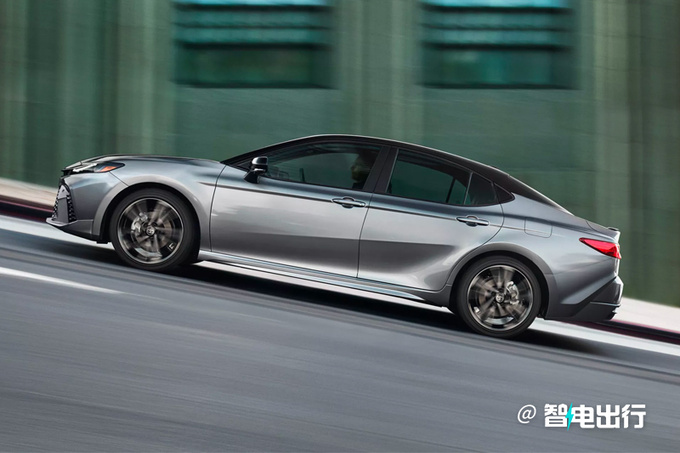 丰田九代凯美瑞曝光停售燃油版车型/售价上涨-图3