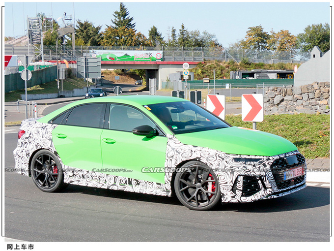 奥迪全新RS3细节2.5T 强劲动力/预计明年9月首发-图3