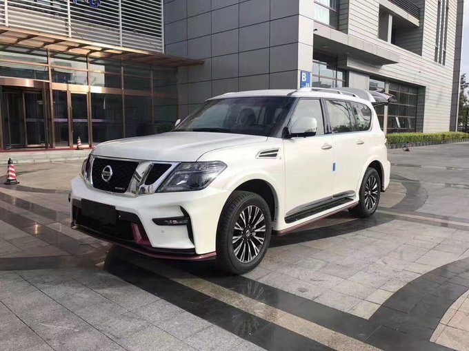 18款日产途乐Y62 最新款XE/SE版现车多台-图2