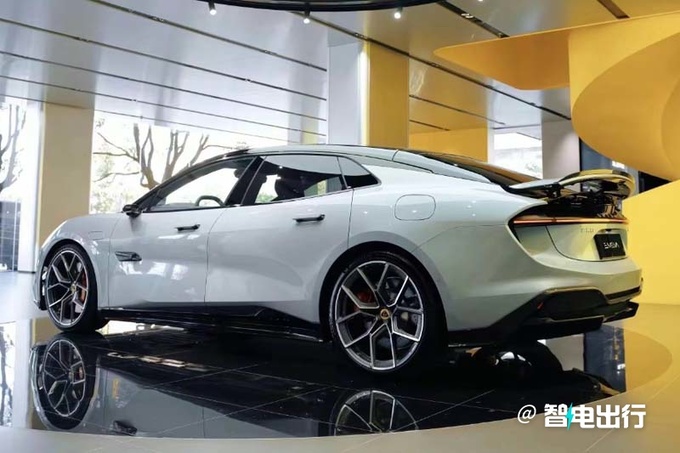 路特斯销售明年1月15日公布轿车售价卖72.8万-图8