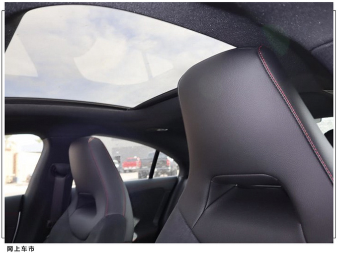 奔驰全新CLA实拍搭2.0T/轿跑车身酷似CLS-图6