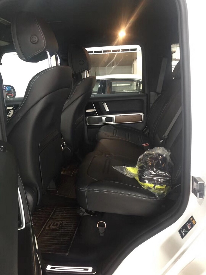 2019款奔驰G500价格 霸气性能王名不虚传-图7