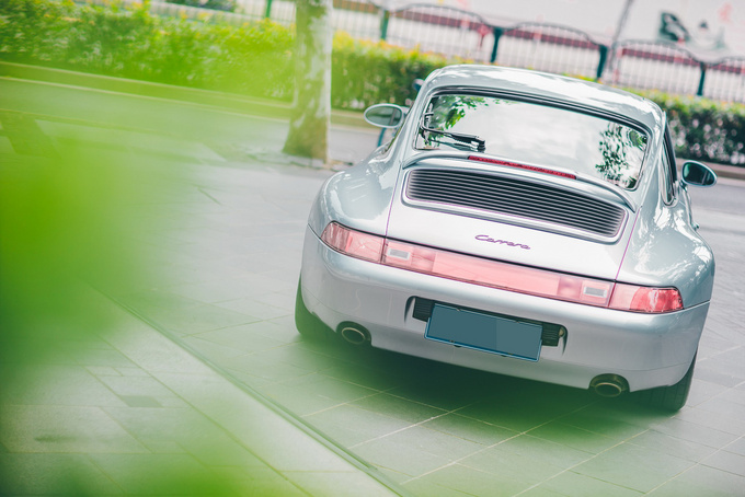 因为911有du !一个老男孩与他3辆911的故事-图6