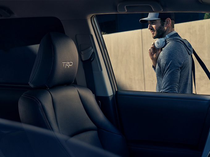 丰田4Runner特别版外观曝光 搭4.0L引擎+四驱-图6