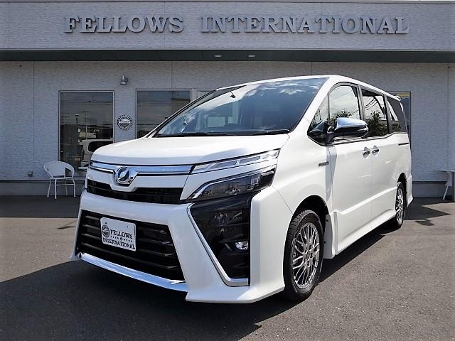 丰田小号埃尔法实拍曝光搭混动引擎动力出色-图1