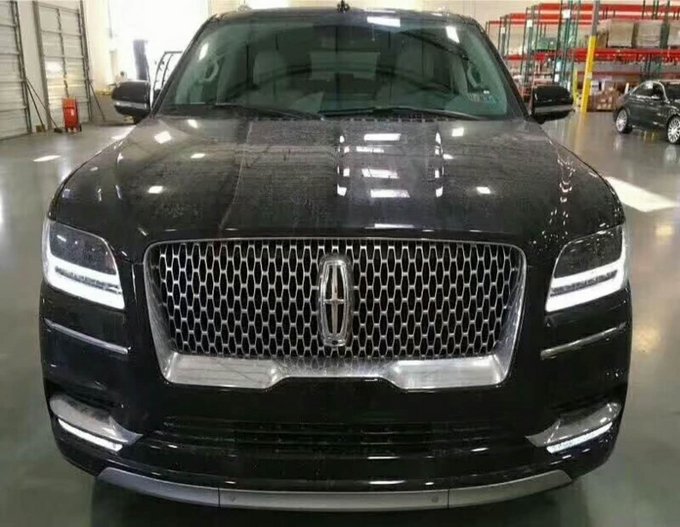 18墨西哥版林肯领航员 V6双涡轮超级越野-图2