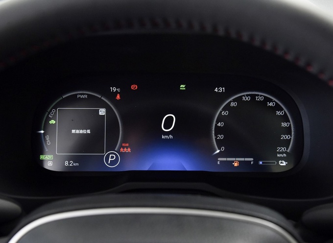 一汽丰田这款插混版车型7.4秒破百 油耗却低至1.1升-图9