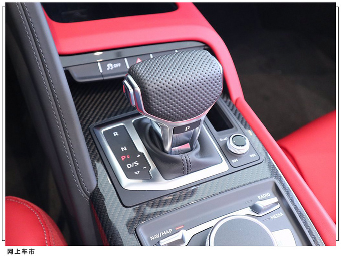 奥迪全新R8敞篷版实拍 5.2L V10绝唱/将变电动车型-图7