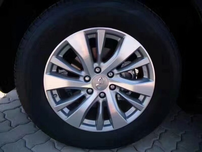 英菲尼迪QX56超值惠 加长版5.98米预订中-图6