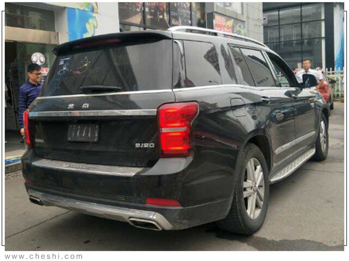 北京越野BJ90售价曝光 搭奔驰同款引擎98.8万起-图3