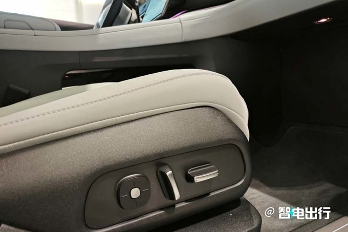 官降X万蔚来全新ES6售XX.XX万起 租电池再减1X万-图17