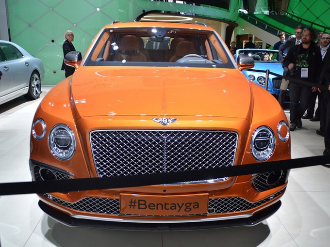 2018款宾利添越大幅降价 最豪华SUV特供-图2