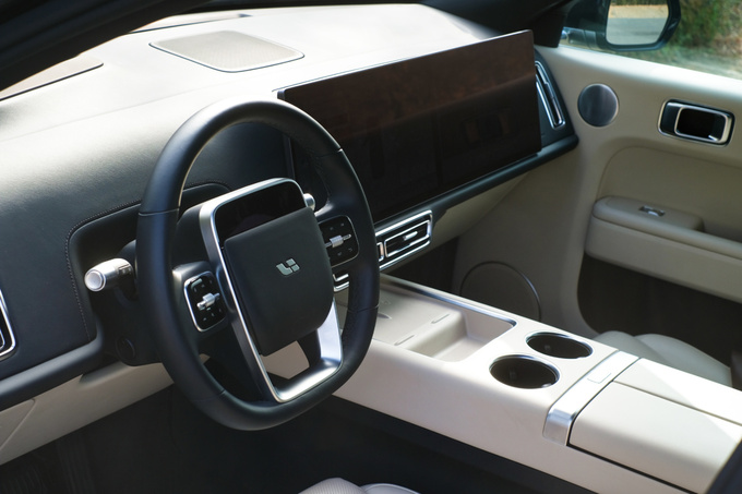 《豪华180》理想L7「冰箱彩电大沙发」存在即合理-图10