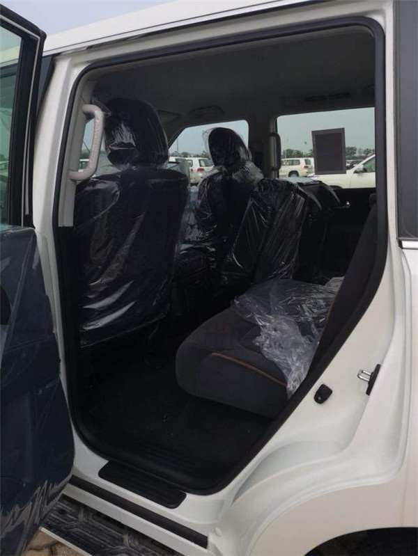 19款日产尼桑途乐Y62 XE配置触底价开走-图8