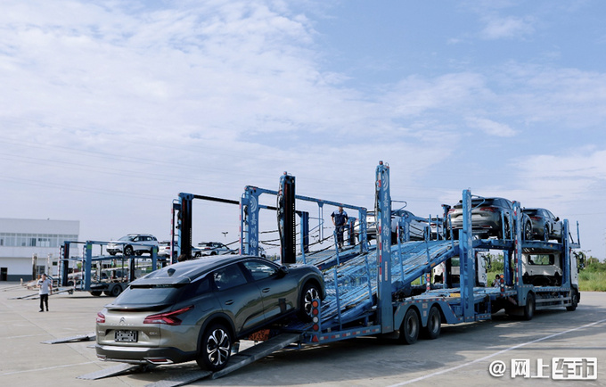 东风雪铁龙凡尔赛C5 X 8月9日预售9月上市-图3