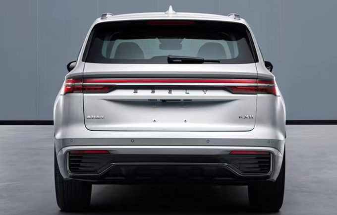 吉利KX11实拍图曝光 配贯穿尾灯-尺寸超大众途观L-图2