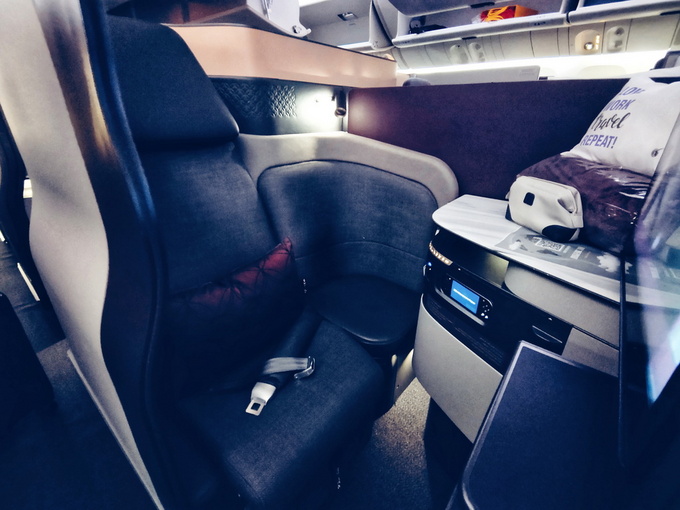 海外试驾阿斯顿•马丁DBX 给自己的未来上保险-图1