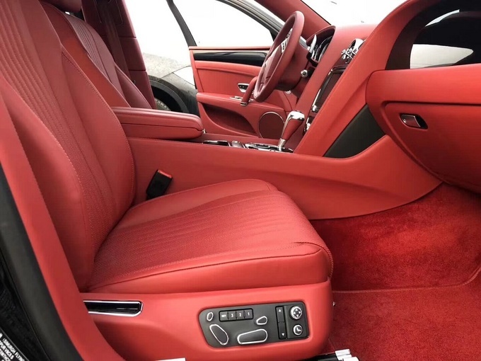 18款宾利飞驰V8S四座 速度令人难以置信-图6