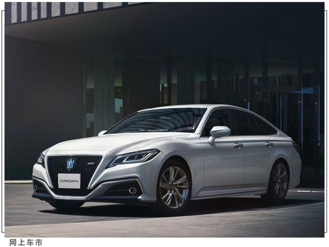 丰田全新一代皇冠曝光换搭2.5L引擎/尺寸升级-图3