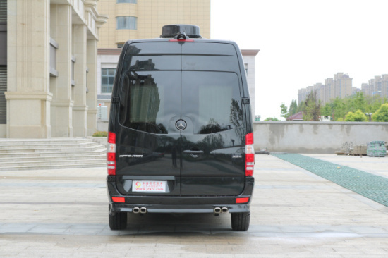 曲屏款奔驰斯宾特商务车 温馨舒适新体验-图4
