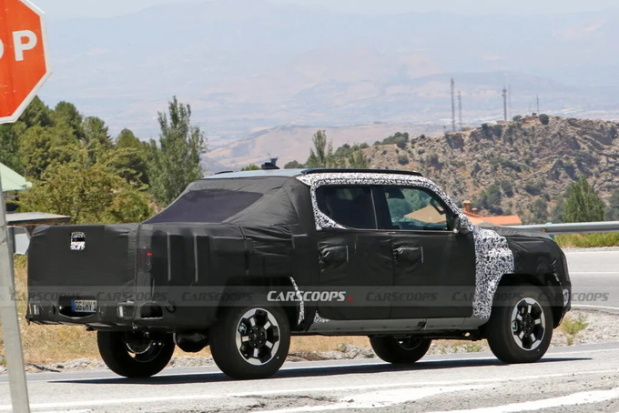 起亚Tasman 测试车出现在西班牙街头-图4