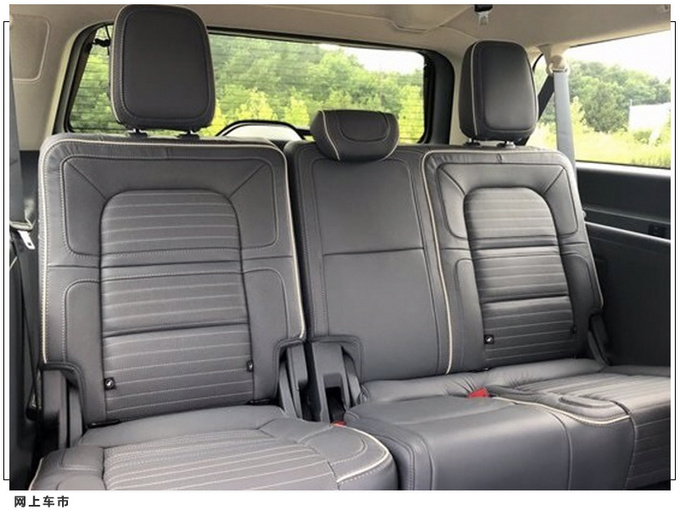 林肯领航员实拍曝光 搭3.5T V6/2+2+3座椅布局-图7