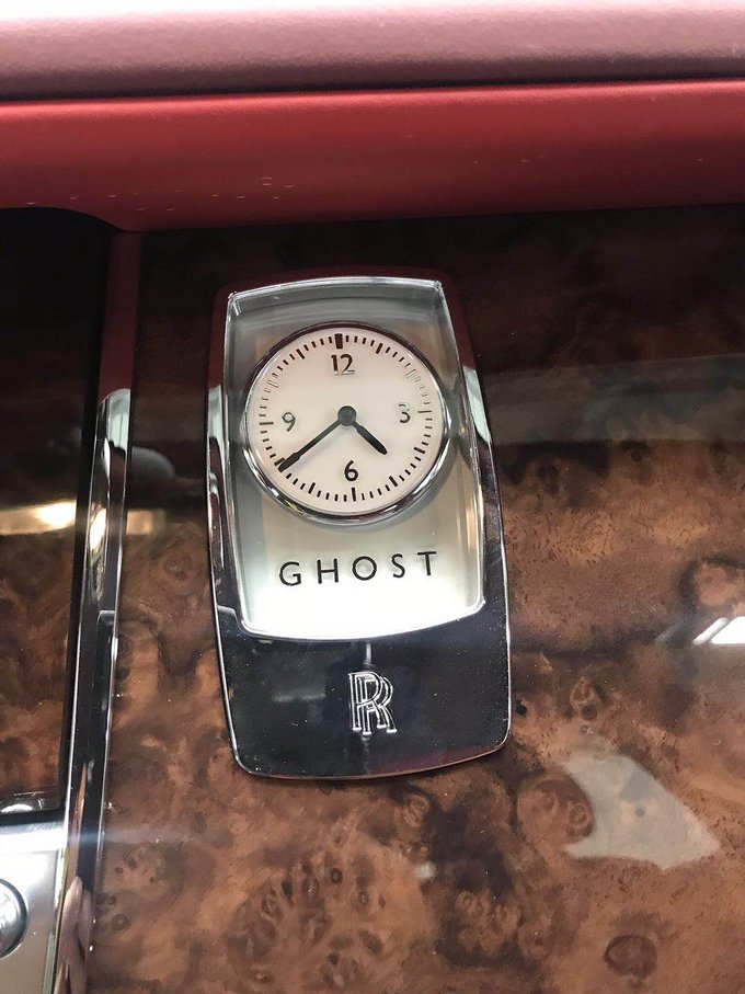 加長(zhǎng)18勞斯萊斯幻影 頂配傲世豪車688萬(wàn)-圖6