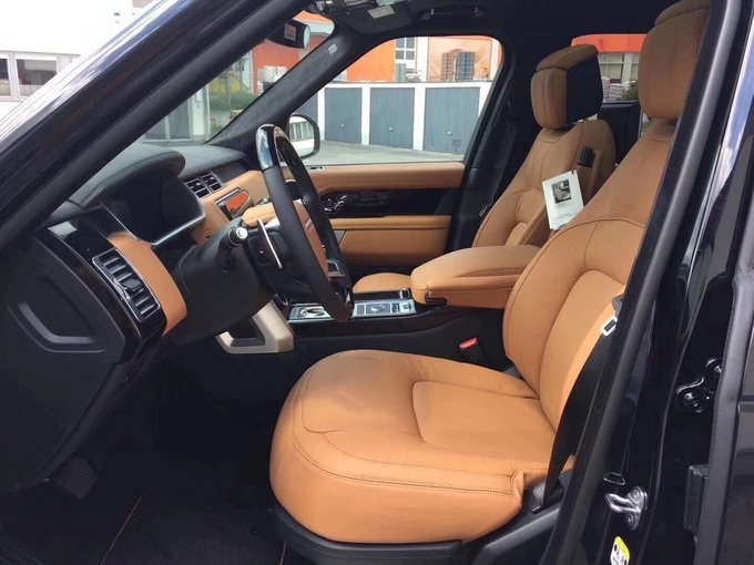 18款路虎揽胜创世加长 混动新能源新体验-图7