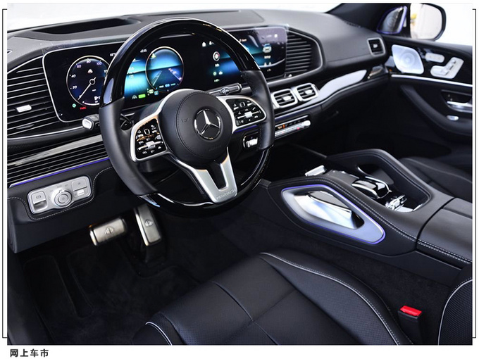 奔驰最新旗舰SUV实拍4.0T双增压/后排带按摩座椅-图8