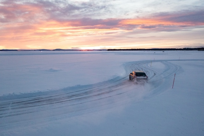 已完成350万公里测试保时捷纯电Macan首秀在即-图12
