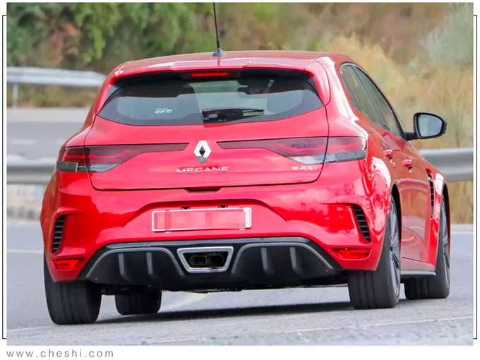 雷诺新款梅甘娜RS售价搭1.8T引擎/明年开售-图3