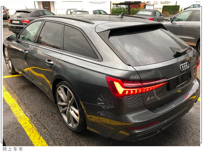 奥迪新款A6到店实拍搭2.0T引擎/内配三块大屏-图2