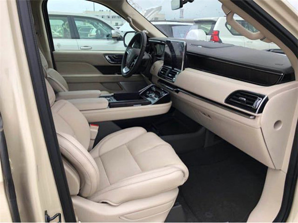 林肯领航员尊贵称号占领商务界 月末特价-图5