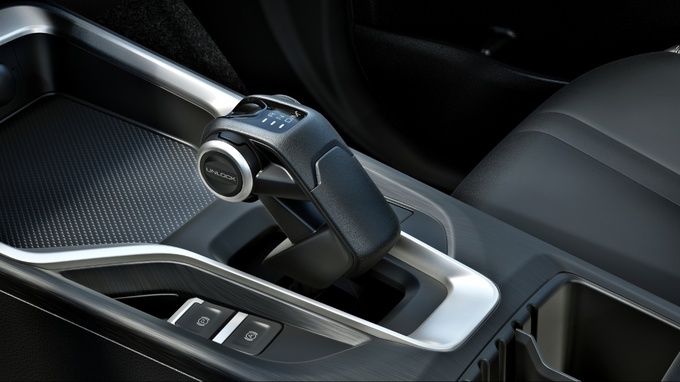搭载2.0T+8AT黄金动力组合 长城金刚炮8AT将于3月29日上市-图5