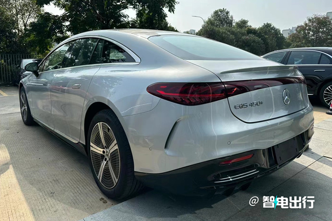 奔驰S级纯电5.3折甩卖最高优惠61万 比E级还便宜-图3