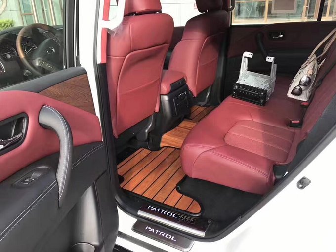 18款日产途乐Y62 最新款XE/SE版现车多台-图9