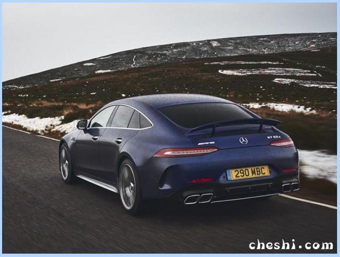 奔驰新款GT跑车实拍动力升级/竞争保时捷帕拉梅拉-图4