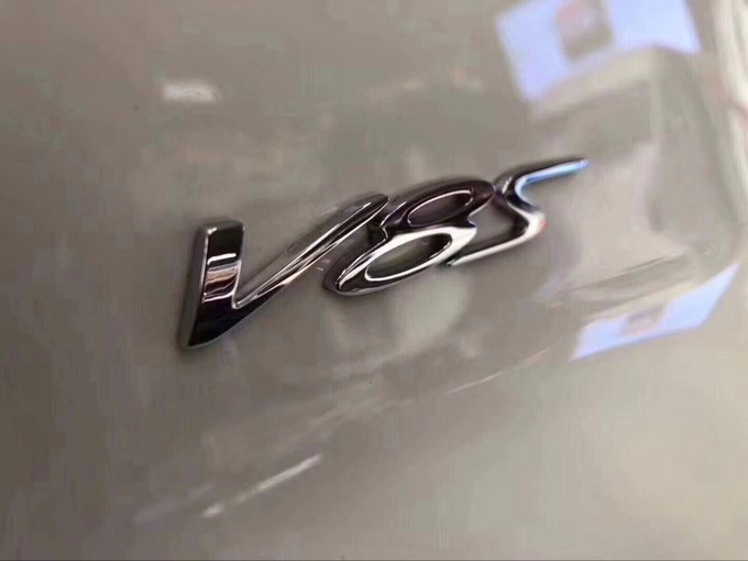 18款宾利飞驰极致奢华 量身打造价格低廉-图5