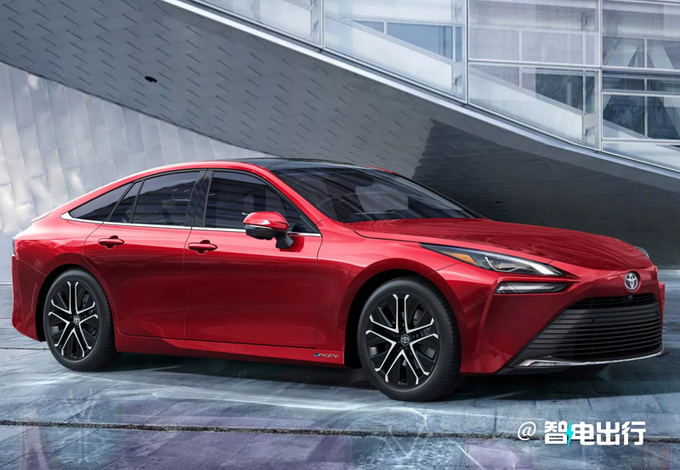 丰田新大号凯美瑞售价曝光 外观酷似雷克萨斯ES-图1