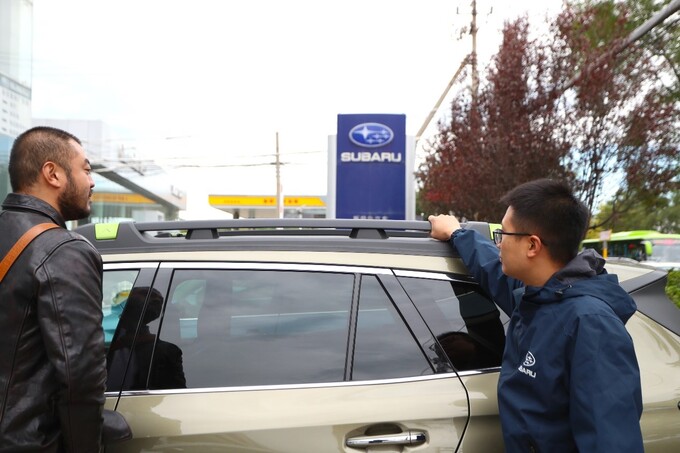 陪朋友去斯巴鲁店看傲虎我不仅被打脸还种草变粉了-图17