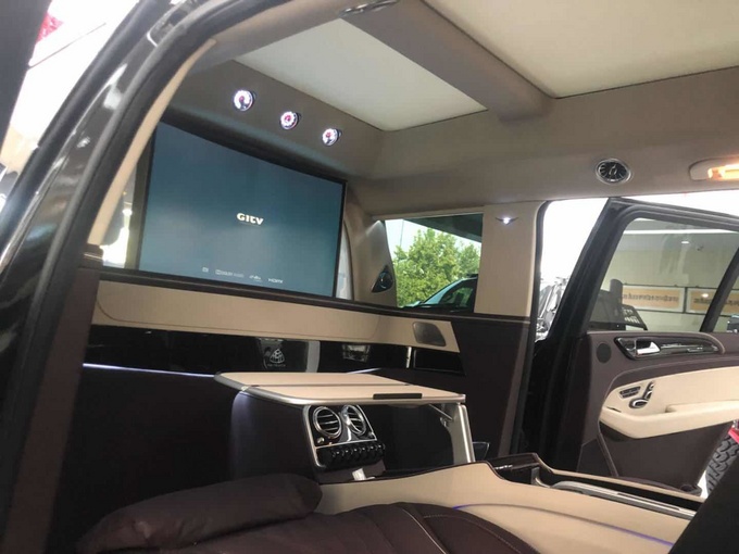 奔驰GLS450迈巴赫版 加长越野车首屈一指-图5