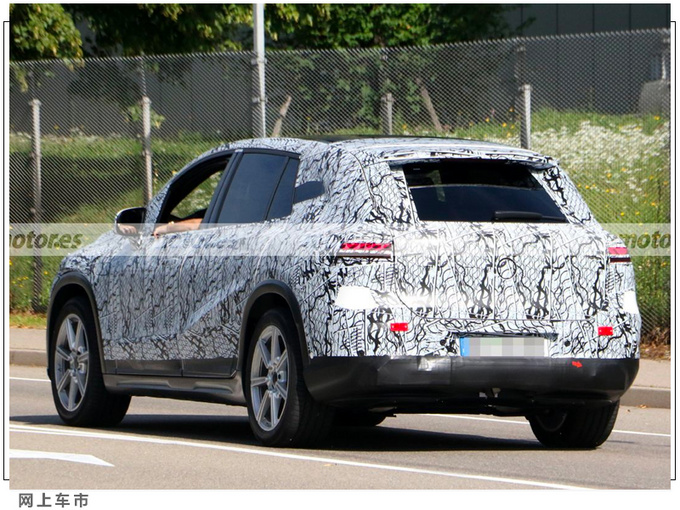 奔驰新款SUV路试曝光下月将亮相/今年11月开售-图5