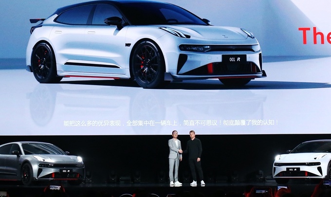 莱科宁模式加持极氪001 FR正式上市售价76.9万元起-图7