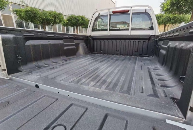 长城风骏5平底货箱车型首次曝光细节更加精致-图6