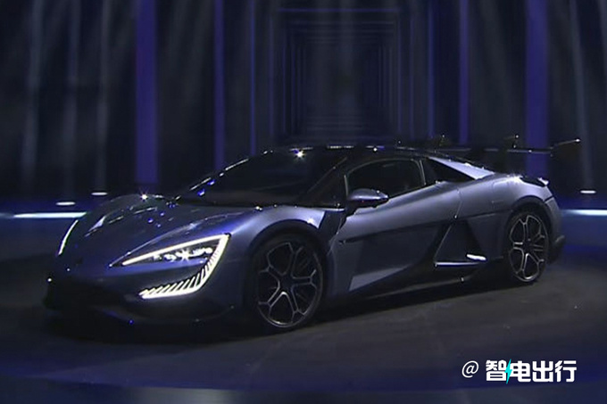 仰望U9售168万搭4电机驱动 比保时捷911还贵-图2