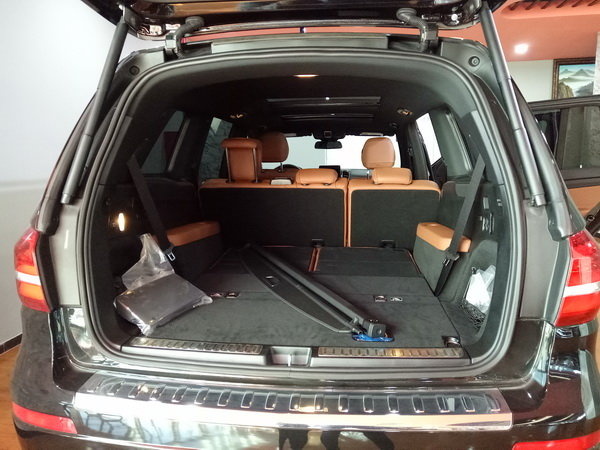 18款奔驰GLS450 纯进口七座SUV一路畅销-图9